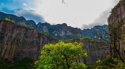 景點：萬仙山