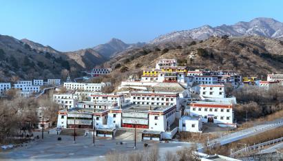 景點：五當召全景